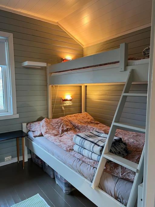 Idyllisk Minihus I Landlige Omgivelser - Med 5 Sengeplasser Og Parkering Åsen Zewnętrze zdjęcie